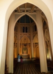 intérieur de la chapelle pointue